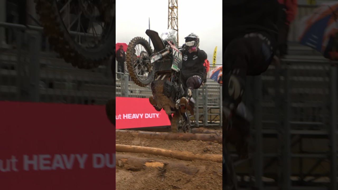 Pol Tarr&eacute;s working his MAGIC during the Prologue at ERZBERG RODEO
