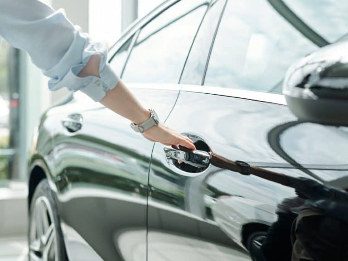 ACEA: Αύξηση στις πωλήσεις των ηλεκτρικών και πτώση των θερμικών αυτοκινήτων τον Νοέμβριο