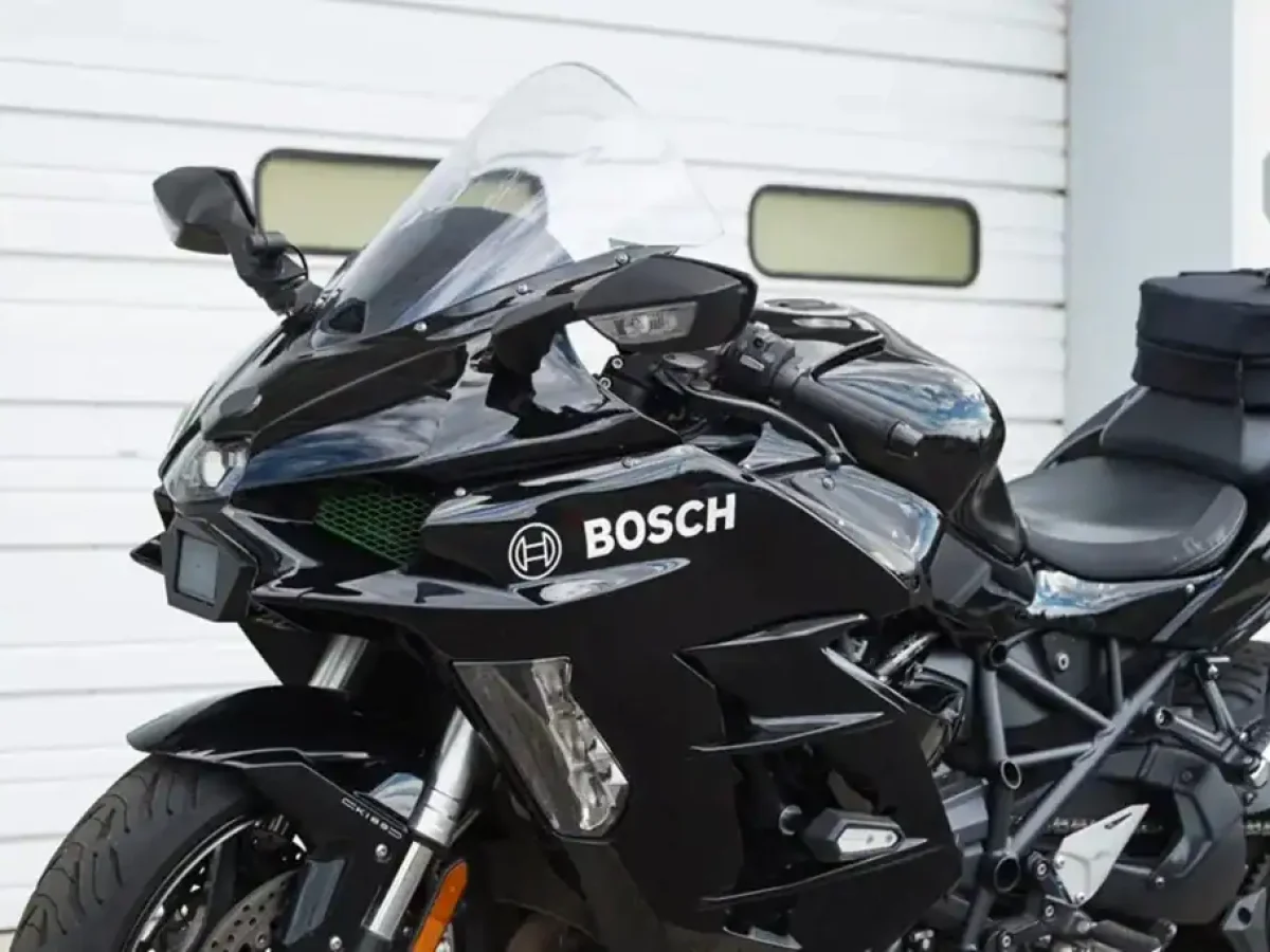 Bosch: Σύστημα όπου οι μοτοσυκλέτες θα “ειδοποιούν” η μια την άλλη