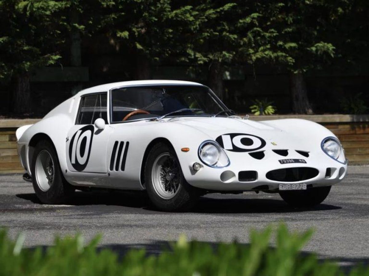 Η λευκή Ferrari 250 GTO ετοιμάζεται να ξαναγράψει ιστορία