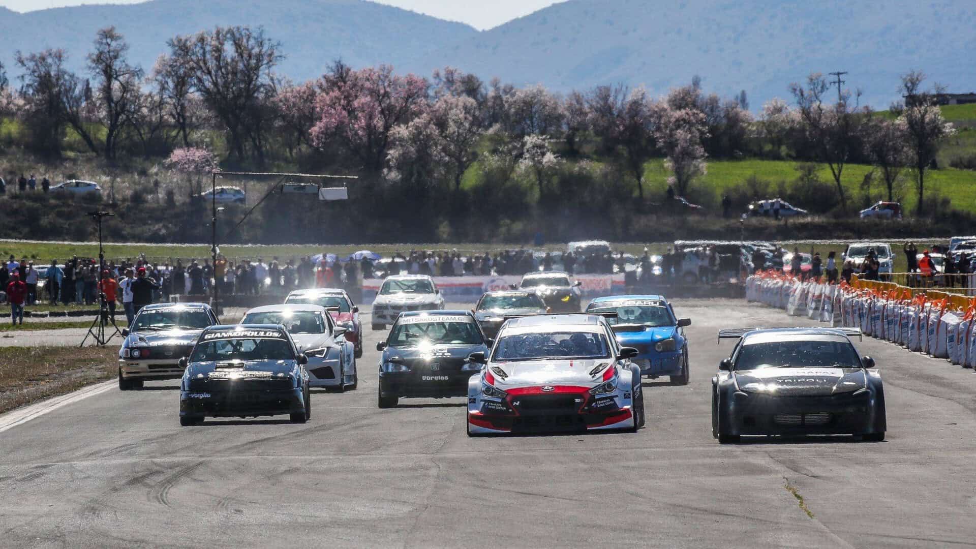 Αnakinothike-to-programma-tou-panelliniou