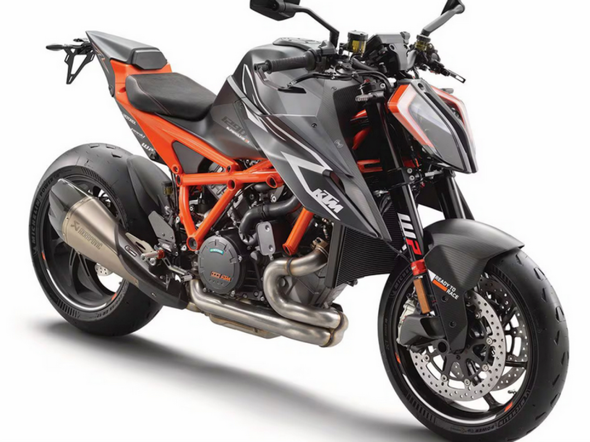 KTM 1390 Super Duke RR: Ολοένα και συζητιέται-188 ίπποι, 204 κιλά!