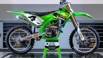 Kawasaki KX450SR: Ρέπλικα της μοτοσυκλέτας του Ricky Carmichael