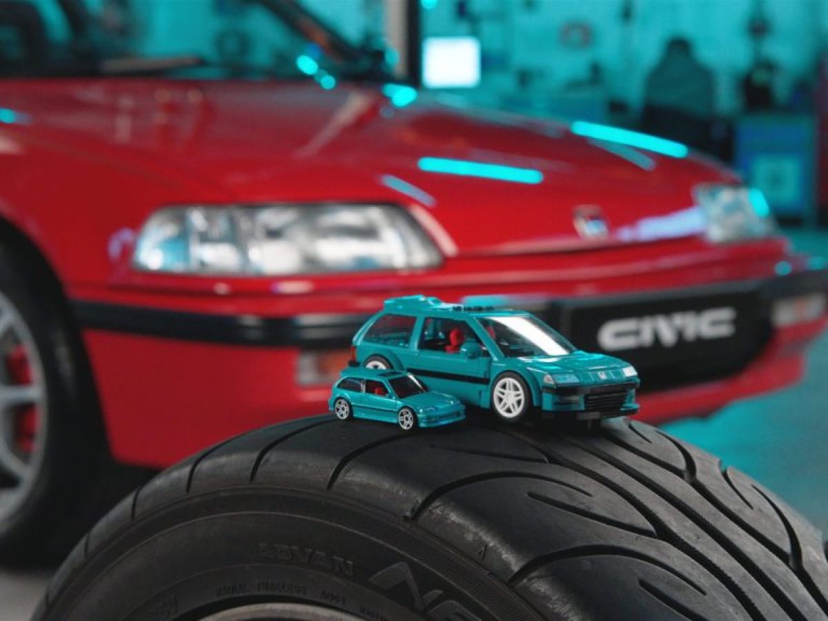 Mattel Brick Shop™ και τα Hot Wheels® παρουσιάζουν δύο εμβληματικά μοντέλα Honda