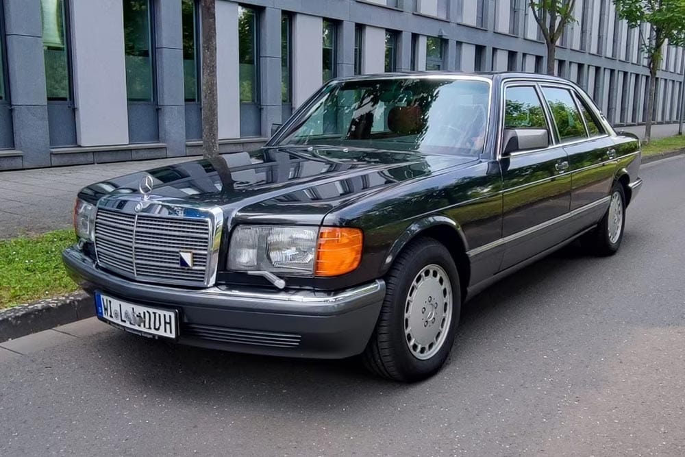 Mercedes-S-Class-me…-semen-ke