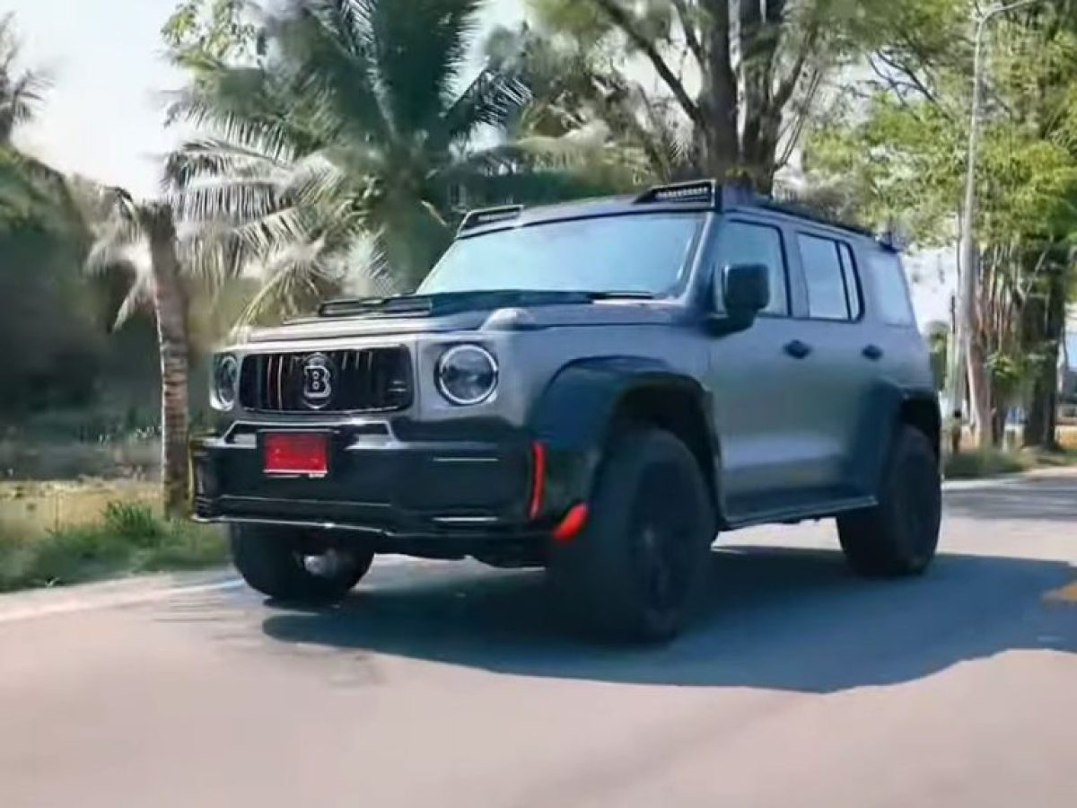 Mercedes ή… απομίμηση; Το κινέζικο SUV που «ντύνεται» G-Class και διχάζει