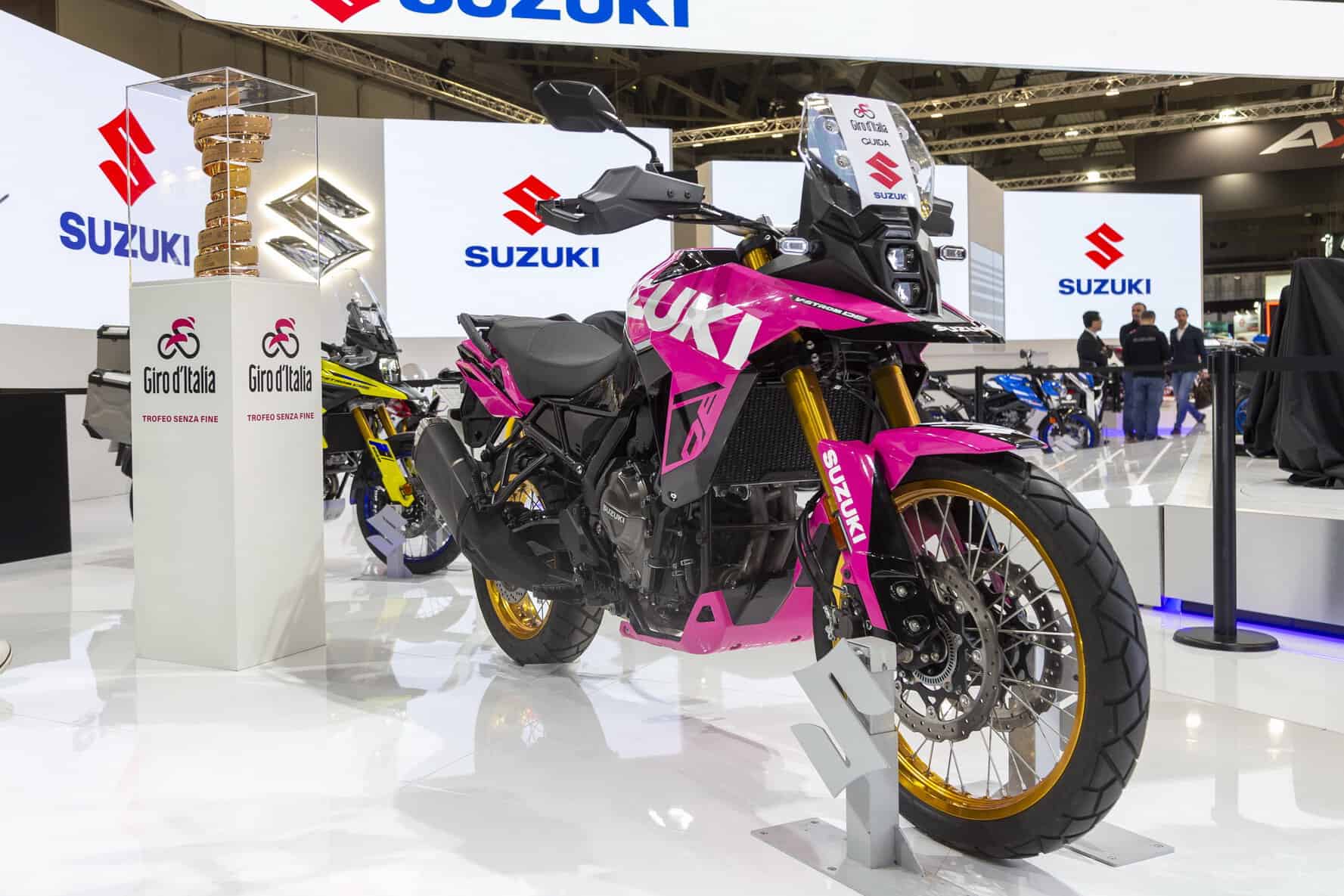 Suzuki-V-Strom-800-Giro-dItalia