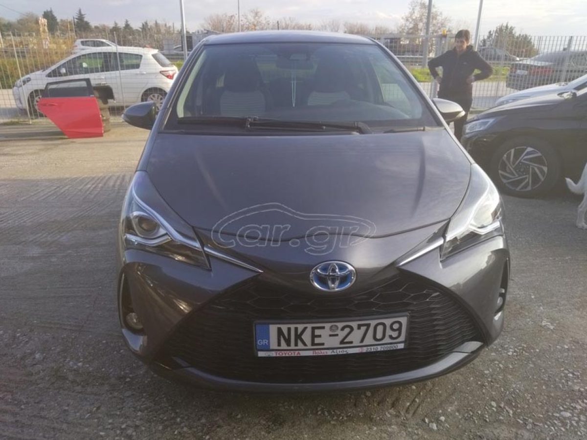 Toyota Yaris Hybrid του 2019 από ιδιώτη με 17.500 χλμ.