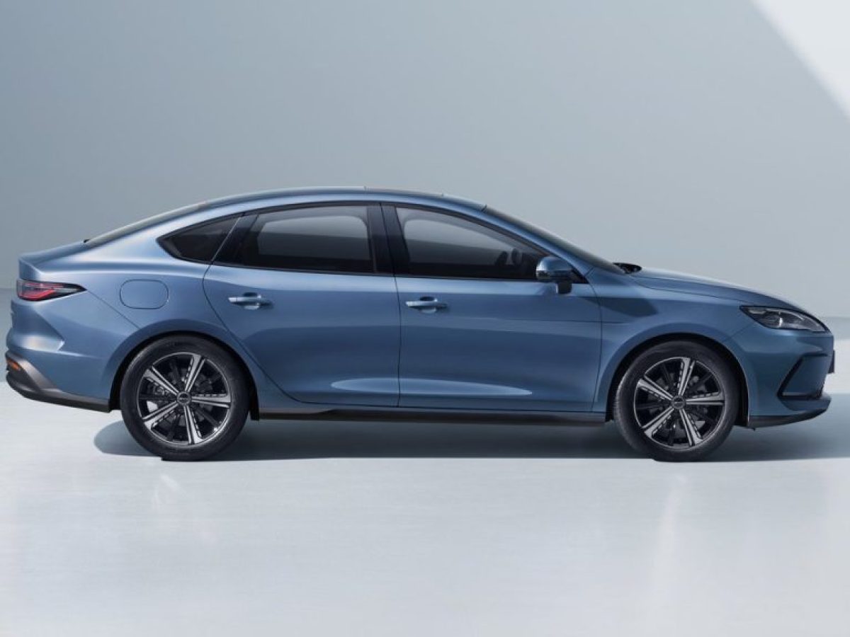 Διαθέσιμο το 1ο PHEV sedan των Κινέζων – 508 λτ. πορτμπαγκάζ, 4,8 λτ./100 χλμ., ηλεκτρική αυτονομία έως 100 χλμ. (+τιμή)