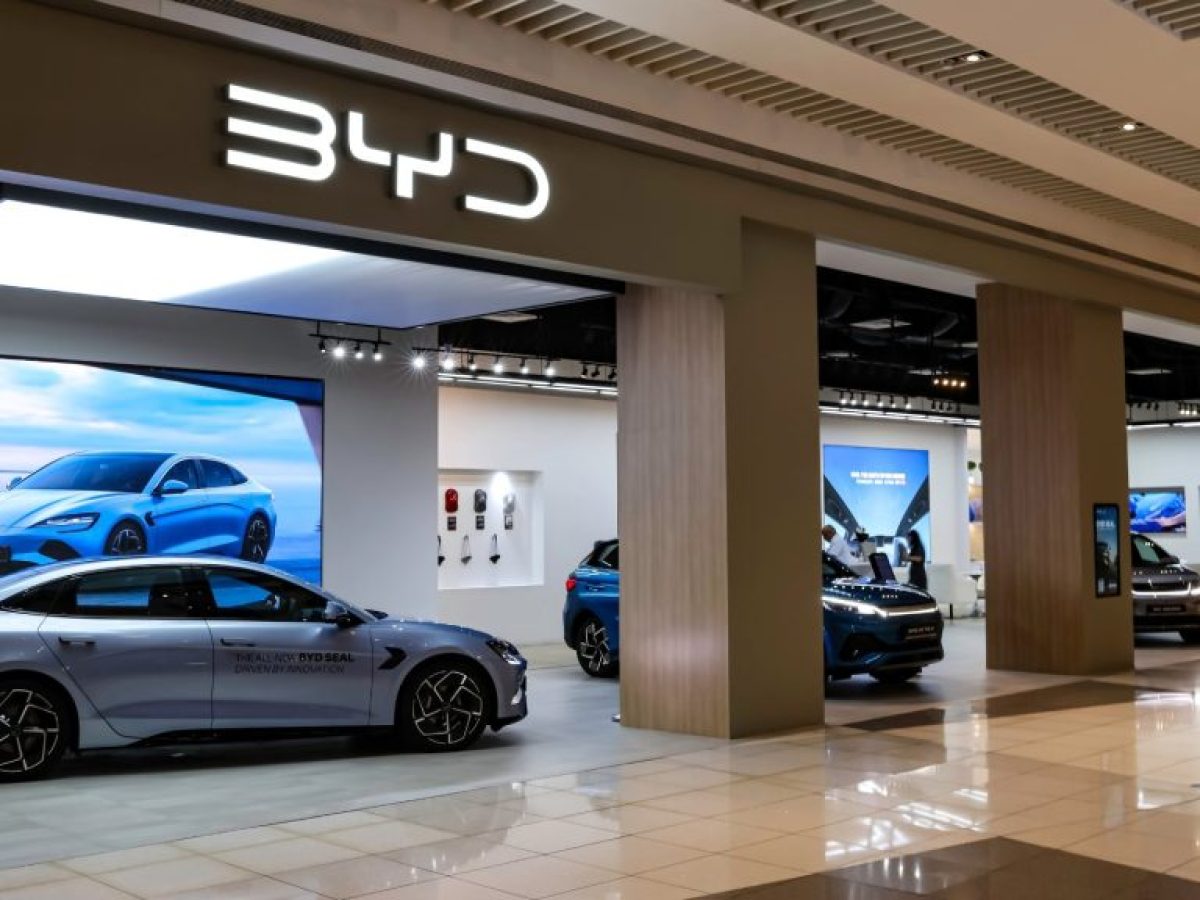 Η BYD έριξε την Tesla από την κορυφή