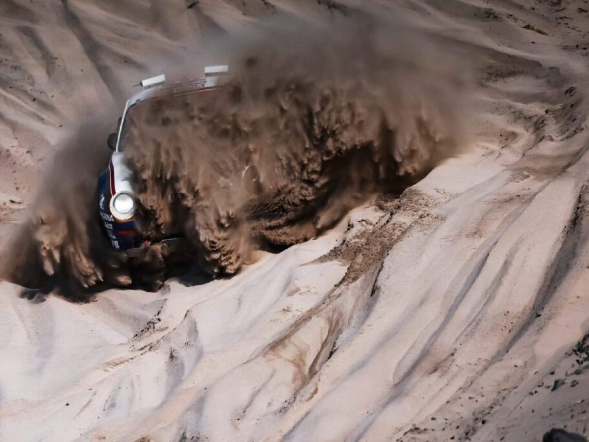 «Κουραμπιέδες» από άμμο: Στο Ράλλυ Ντακάρ 2026
