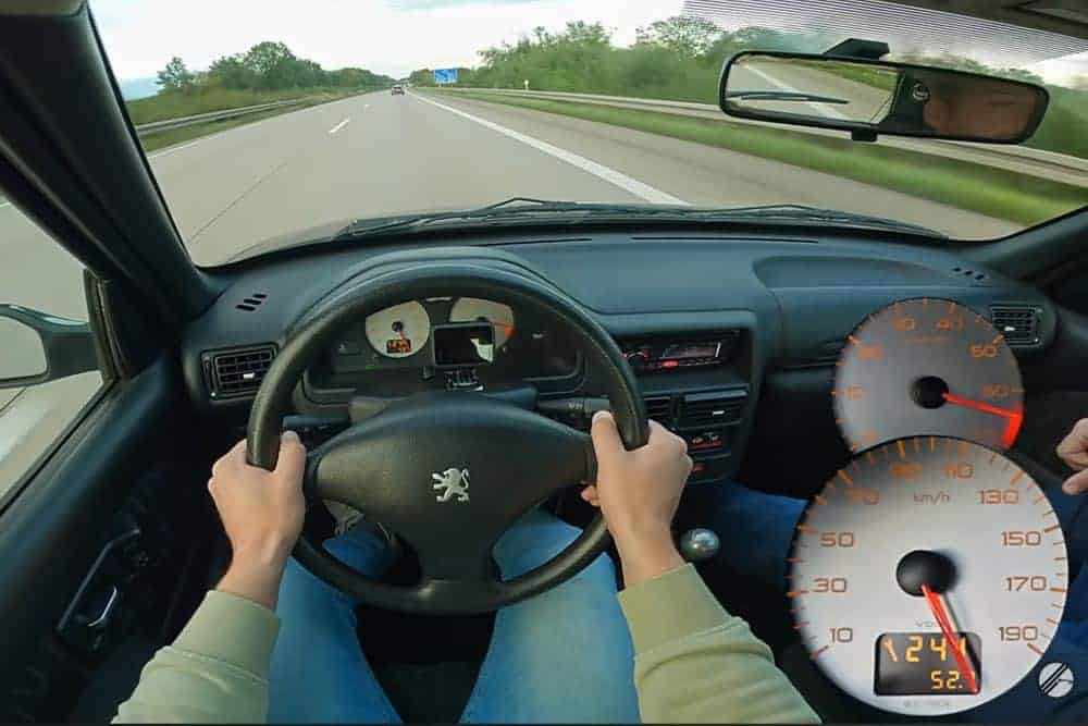 maimou-Peugeot-106-Rallye-xegelai