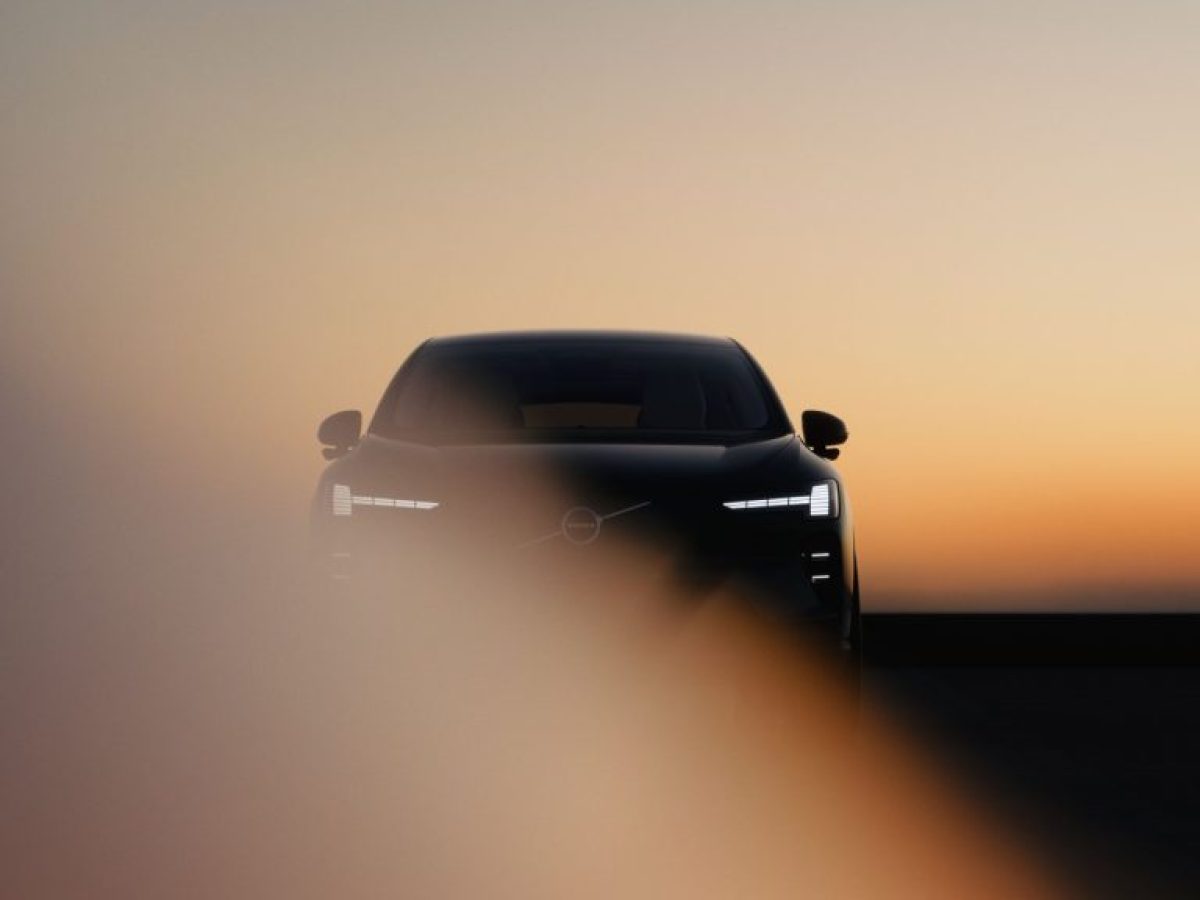 Νέα στοιχεία για το Volvo EX60: Το πιο «έξυπνο» μοντέλο των Σουηδών μέχρι σήμερα