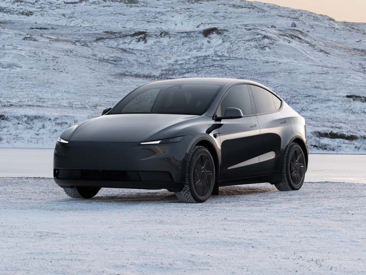 Νέο Tesla Model Y Standard Long Range