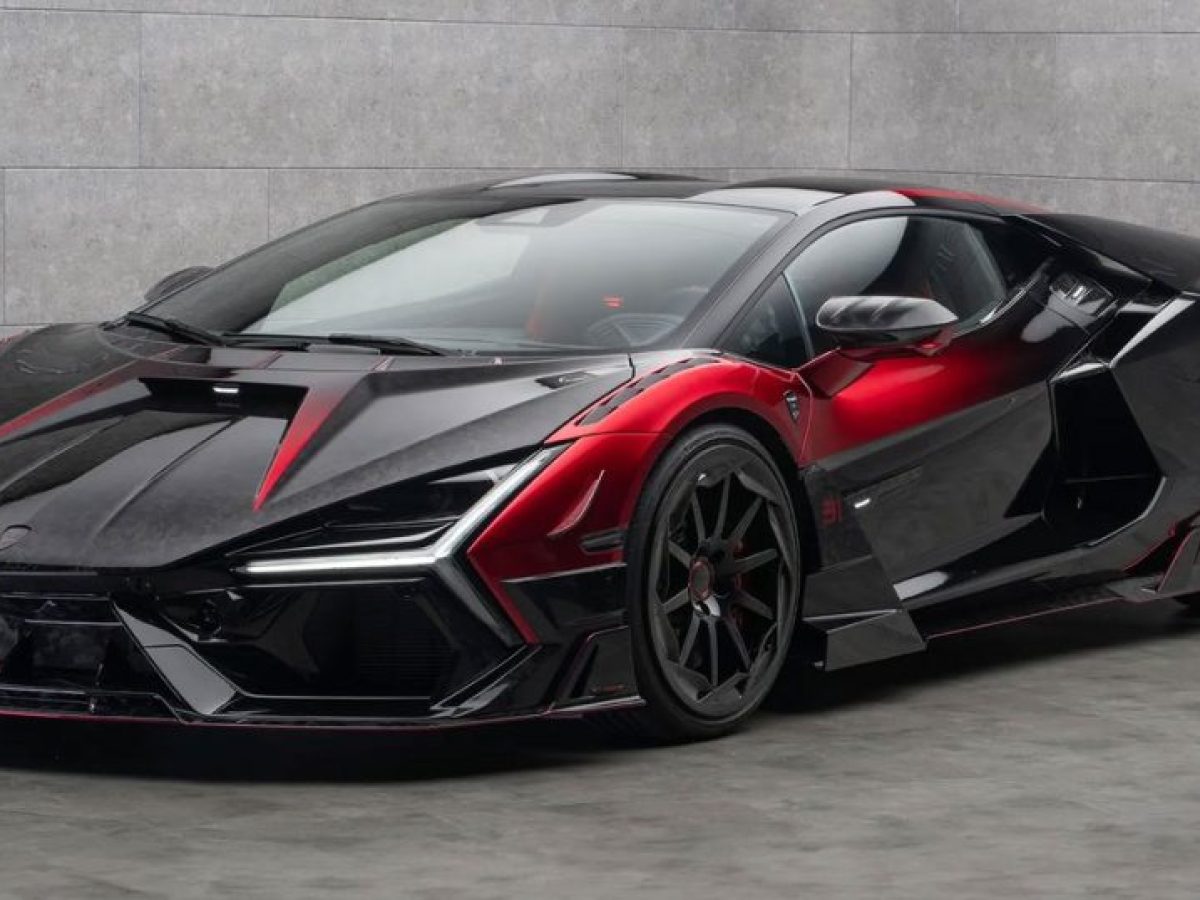 Ποιος πιλότος της Formula 1 είναι ο ιδιοκτήτης αυτής της συλλεκτικής Lamborghini;