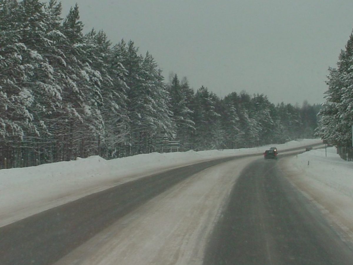 Σε ποια σημεία χρειάζονται αντιολισθητικές. Άρση απαγόρευσης φορτηγών