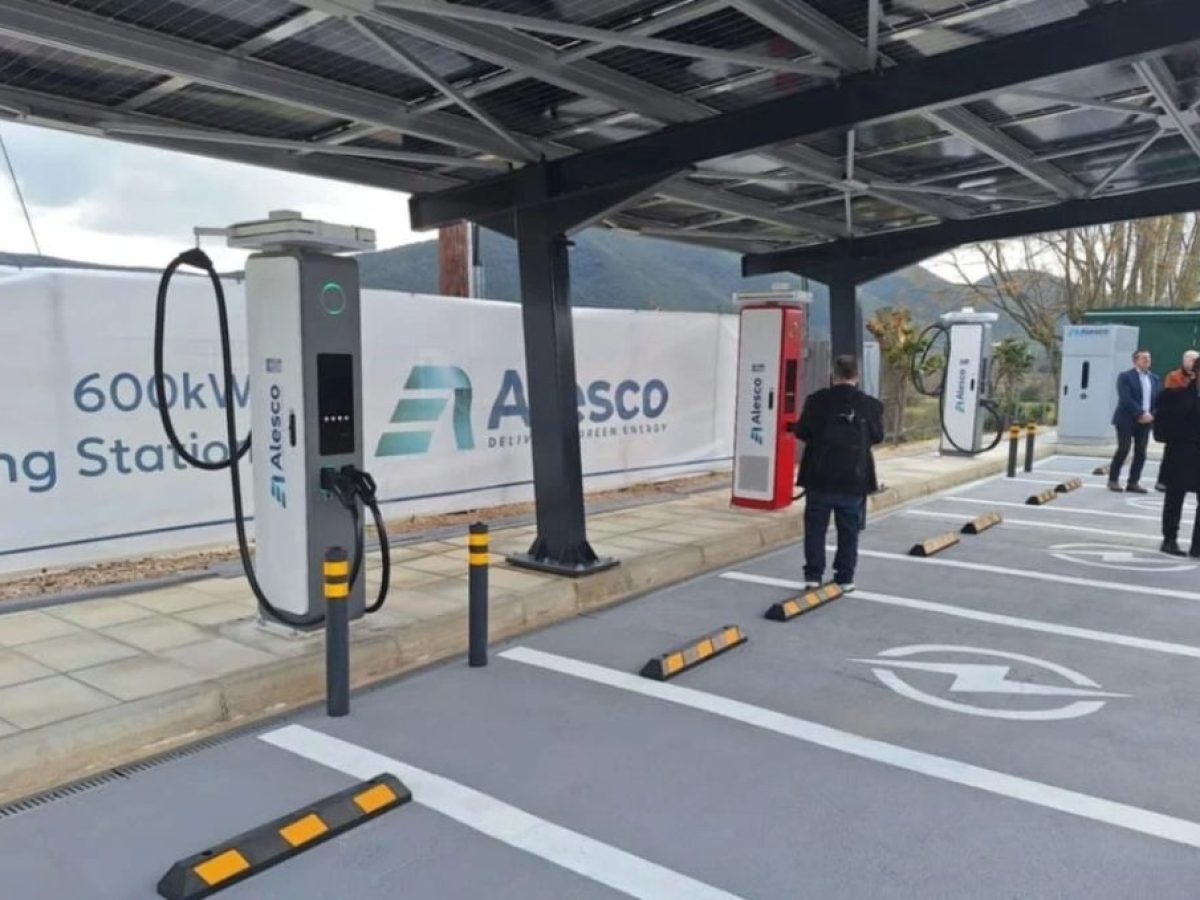 Ταχυφορτιστής υψηλής ισχύος για φορτηγά εγκαινιάστηκε σήμερα στην Παραμυθιά