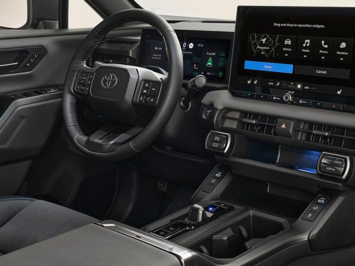 Το ισχυρότερο Plug-In υβριδικό Toyota – Υποψήφιο για “Παγκόσμιο Αυτοκίνητο της Χρονιάς”