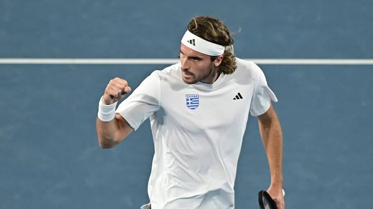 tsitsipas-se-trochia-epitichias-giati
