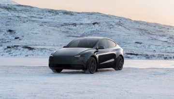&Beta;YD &ndash; Tesla, &sigma;&eta;&mu;&epsilon;&iota;ώ&sigma;&alpha;&tau;&epsilon; ά&sigma;&omicron;