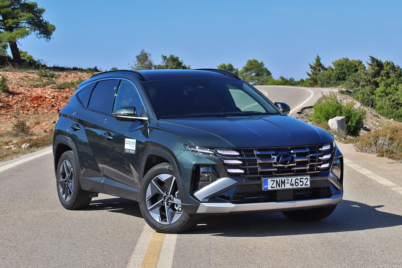 Αnotero-neo-Hyundai-Tucson-se