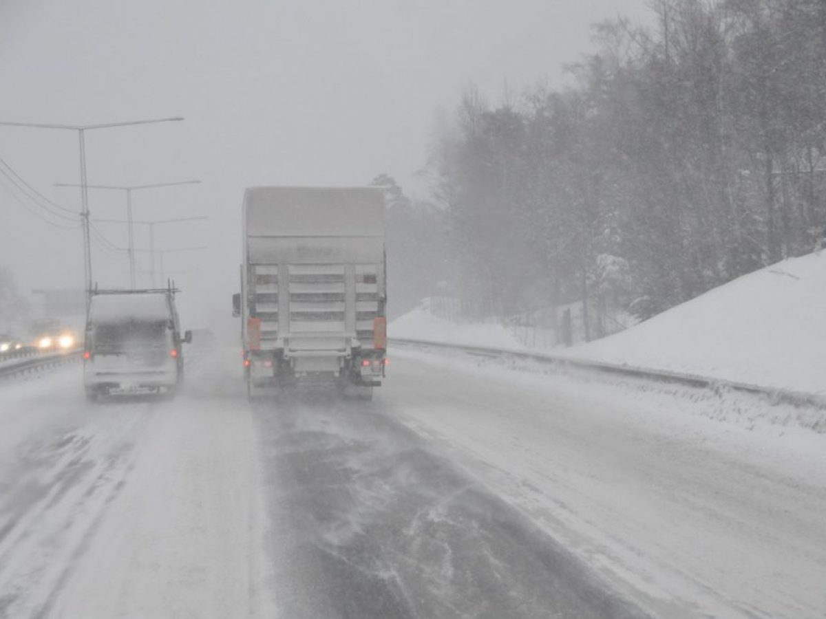 Απαγόρευση οχημάτων άνω των 3,5 τόνων στην εθνική Λαμίας – Καρπενησίου