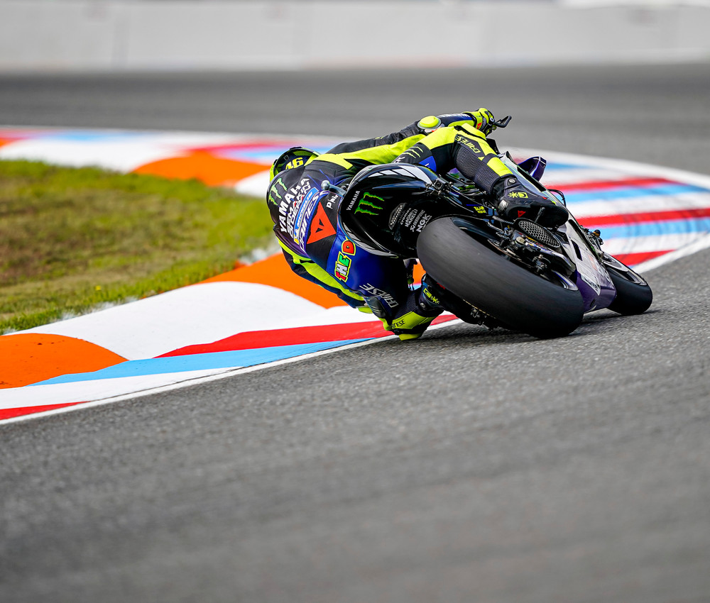 Dainese-klini-ena-akoma-kefaleo