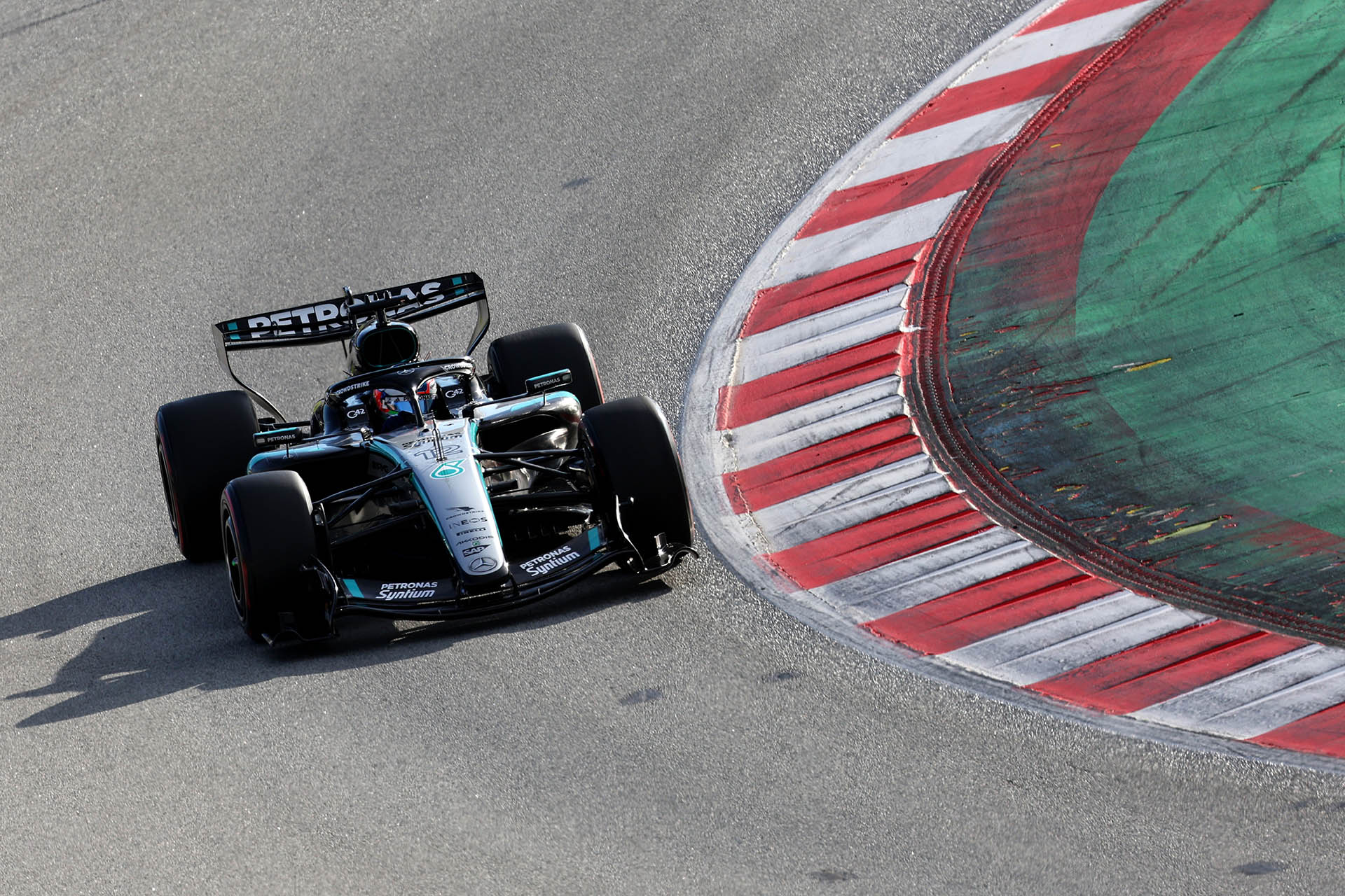 F1-H-Mercedes-echi-ipsosi