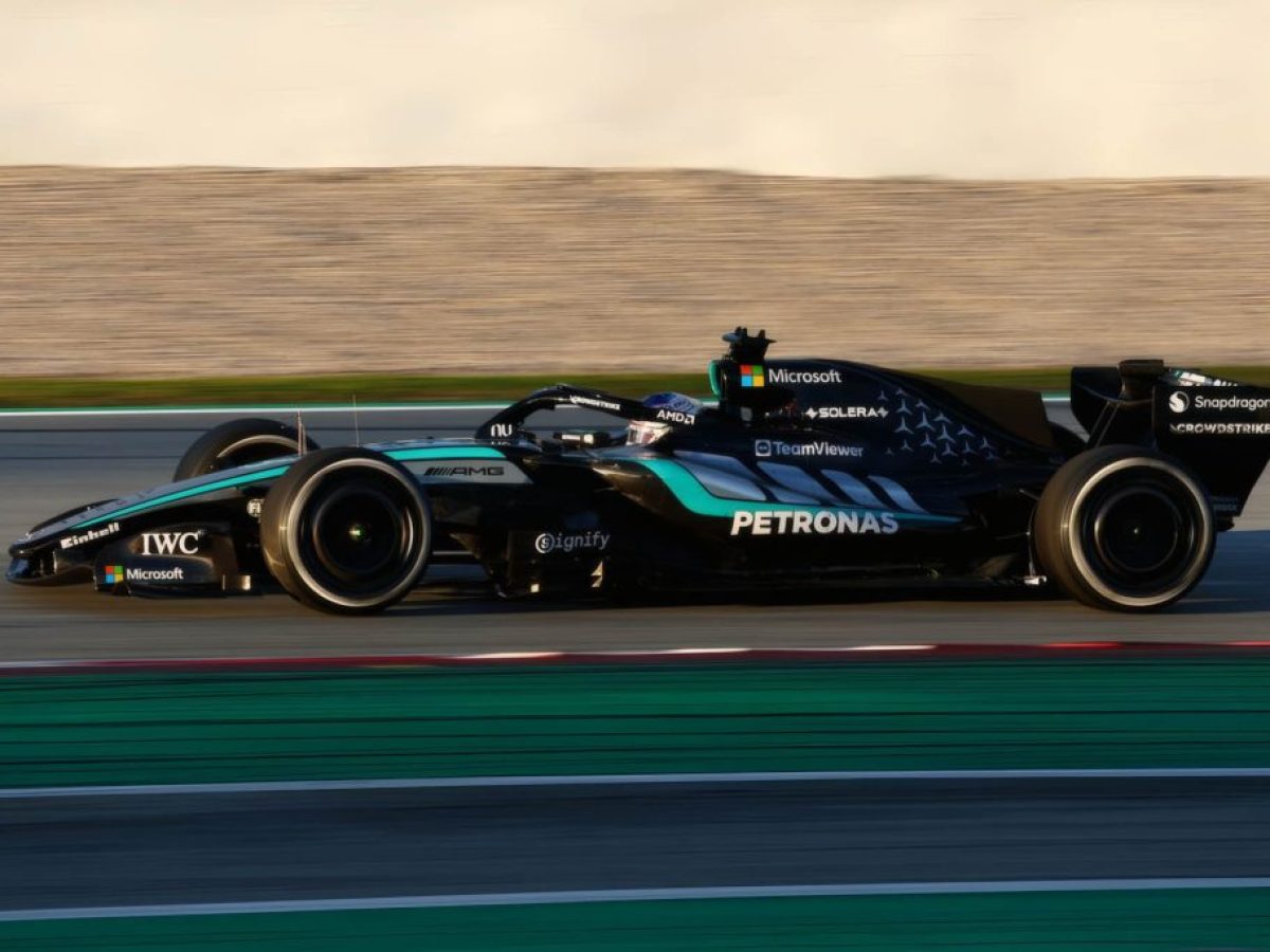 F1: Υποθέσεις για το τέχνασμα στον κινητήρα της Mercedes