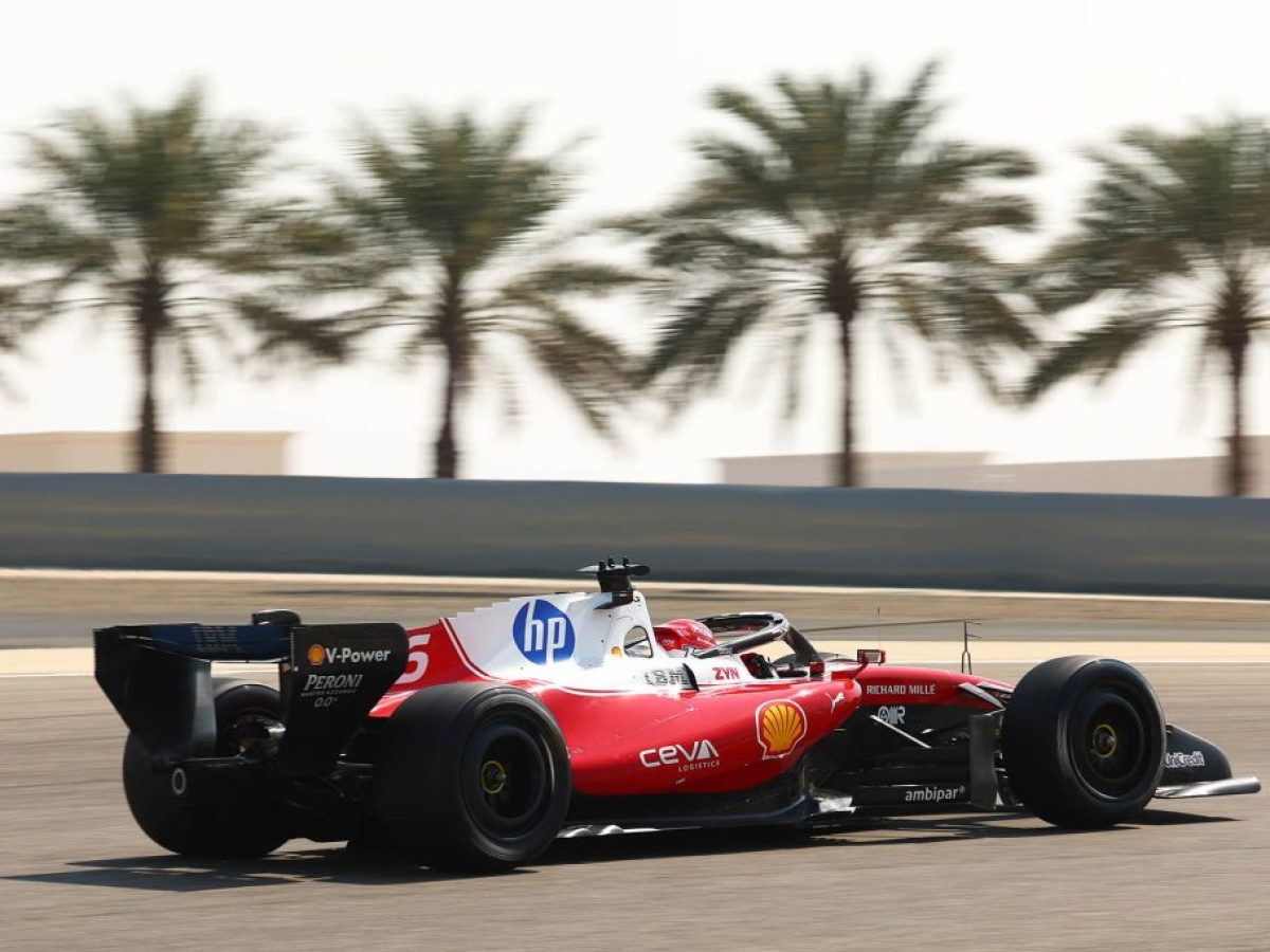 F1: Ο Charles Leclerc ταχύτερος με τη Ferrari στο τεστ του Μπαχρέιν