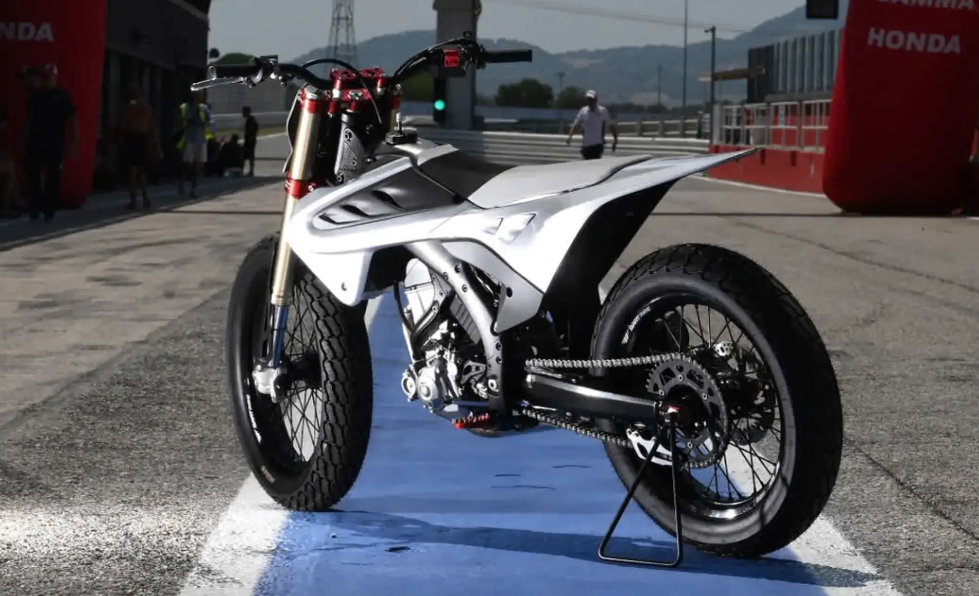 Picasso-OMT-450-Flat-Track