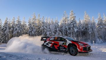 WRC &ndash; &Rho;ά&lambda;&lambda;&upsilon; &Sigma;&omicron;&upsilon;&eta;&delta;ί&alpha;&sigmaf; (&Kappa;&upsilon;&rho;&iota;&alpha;&kappa;ή): &Nu;ί&kappa;&eta; &kappa;&alpha;&iota; &pi;&rho;&omicron;&beta;ά&delta;&iota;&sigma;&mu;&alpha; &sigma;&tau;&omicron; &pi;&rho;&omega;&tau;ά&theta;&lambda;&eta;&mu;&alpha; &gamma;&iota;&alpha; &tau;&omicron;&nu; Elfyn Evans, &epsilon;&kappa;&tau;ό&sigmaf; &rho;&upsilon;&theta;&mu;&omicron;ύ &eta; Hyundai