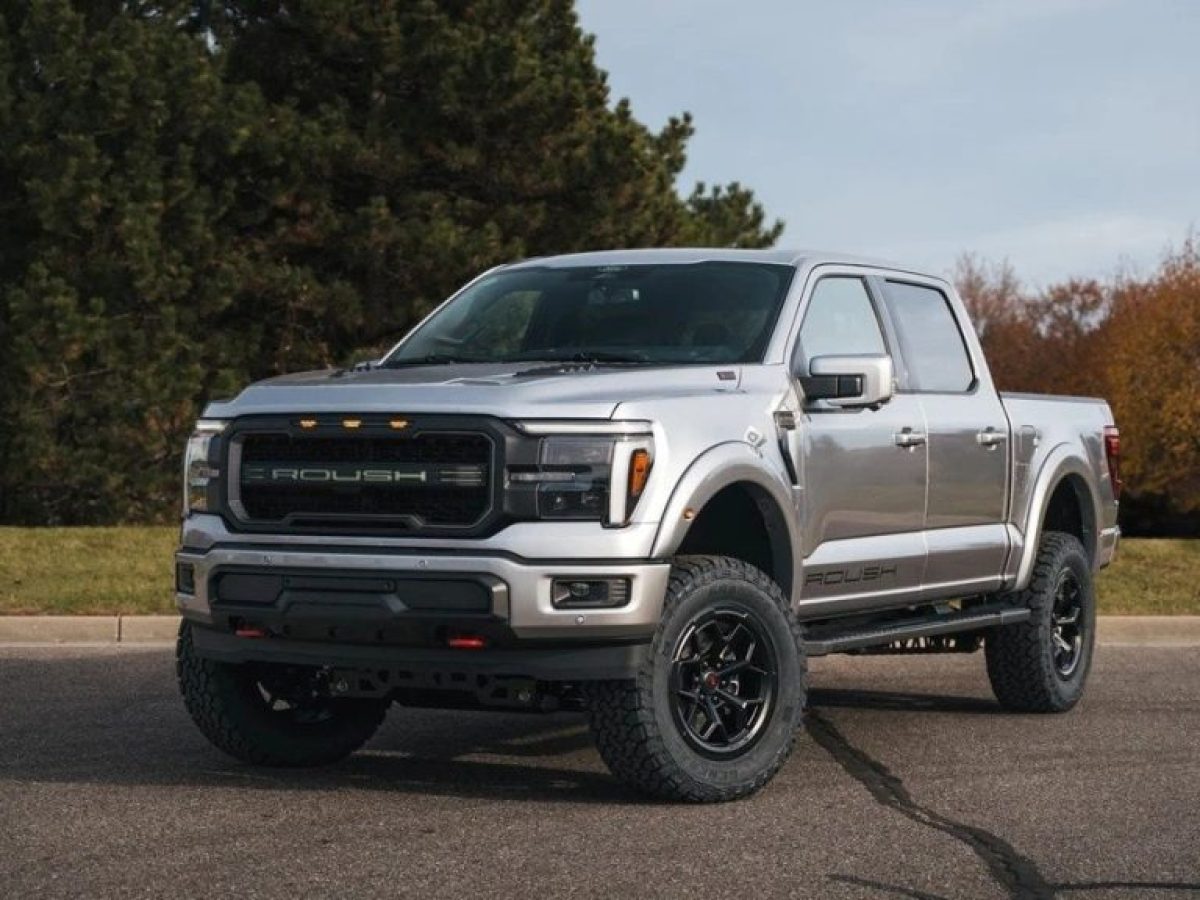 Αυτό το Ford F-150 είναι θηρίο