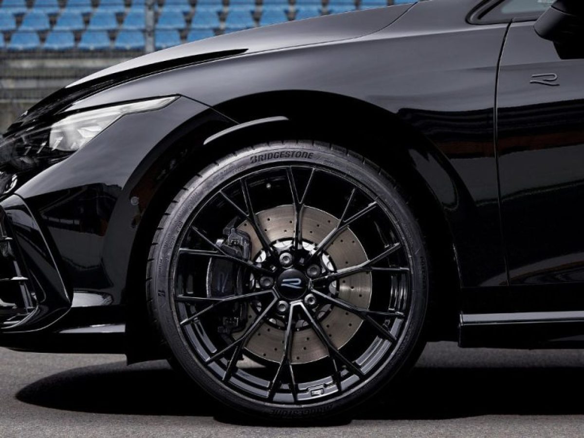 Διαθέσιμη η πιο “σκοτεινή” έκδοση του Golf των 270 χλμ./ώρα – Πόσο κοστίζει