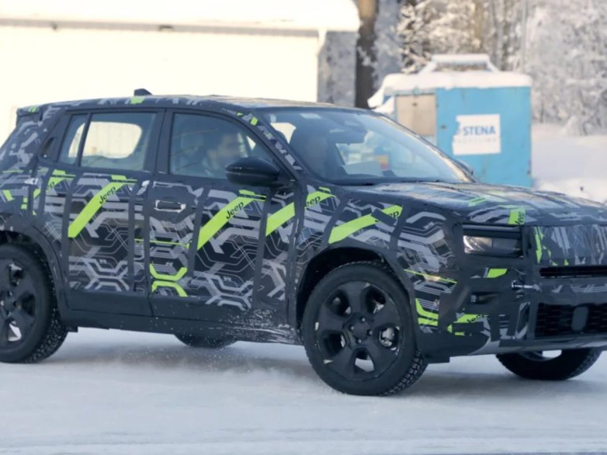 Η Jeep ετοιμάζεται να ανανεώσει το Avenger, με νέους αντιπάλους να παραμονεύουν