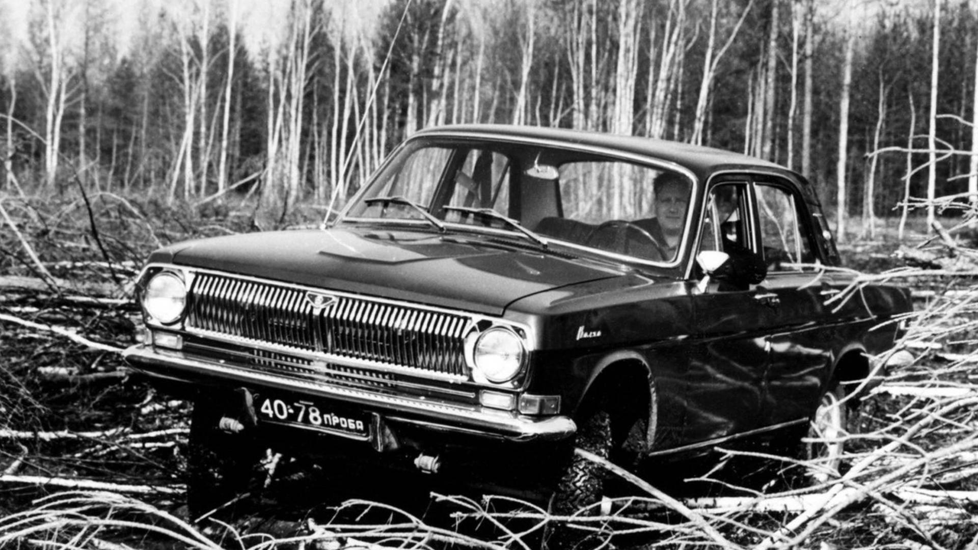 i-thriliki-rosiki-Volga-epistrefi