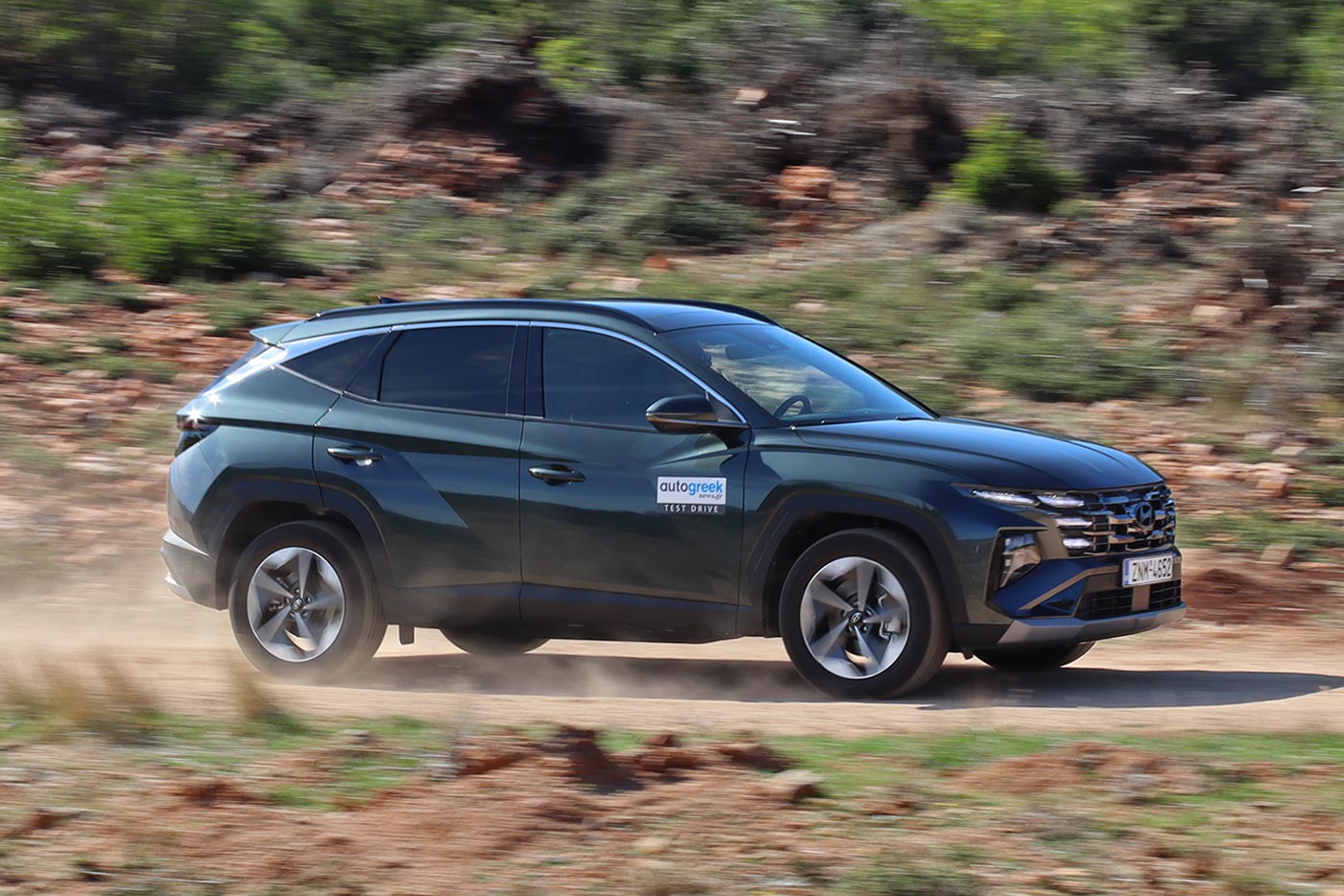 megali-miosi-timis-to-Hyundai
