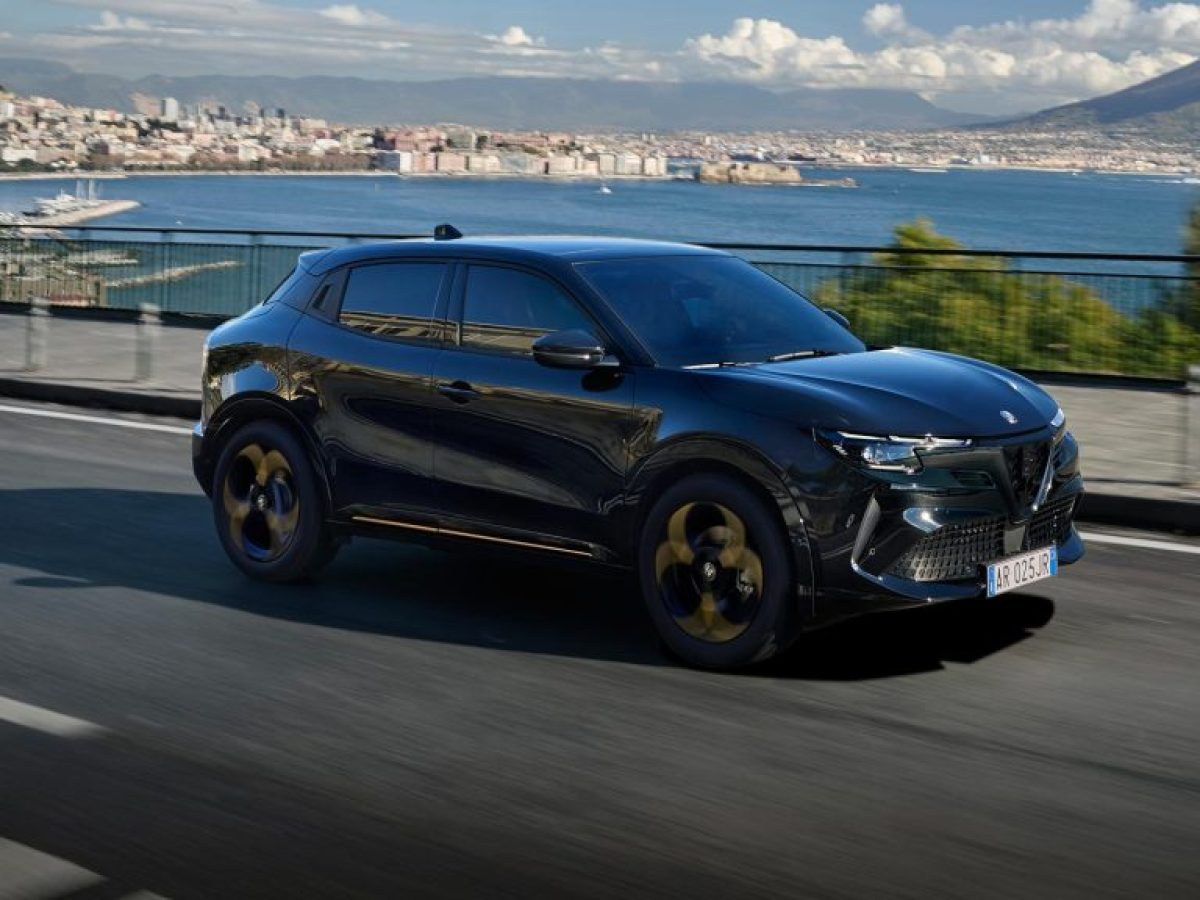 Μείωση τιμής κατά 2.000 ευρώ για την πιο προσιτή Alfa Romeo – Τώρα με 8ετή εγγύηση