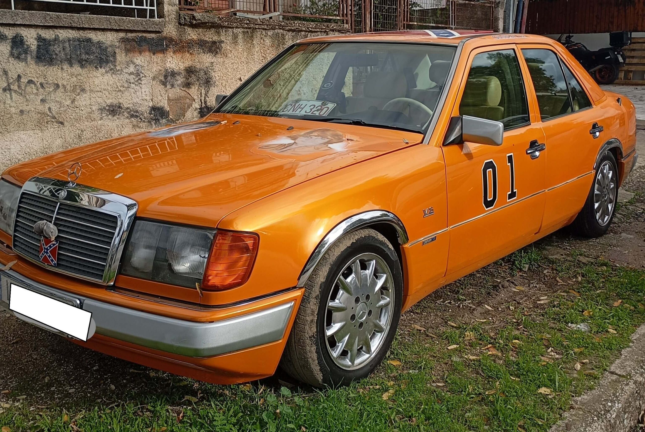 patra-Mercedes-Benz-W124-ntinete-stratigos