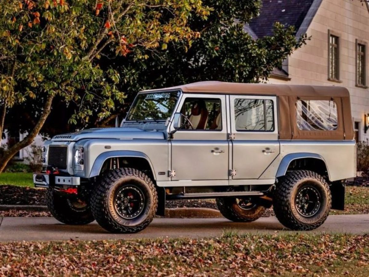 Πόσο κοστίζει αυτό το κλασικό Defender;