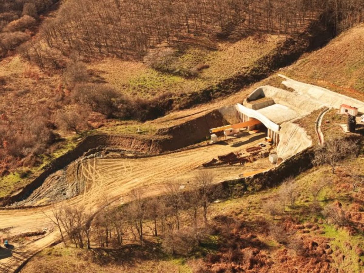 Προχωρά το τούνελ που αλλάζει τη Δυτική Μακεδονία