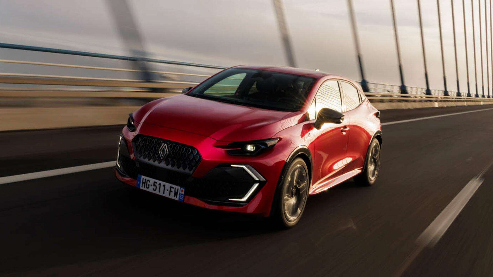 stis-ekthesis-to-neo-Renault