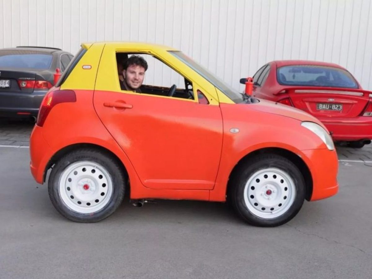 Το μικρότερο αυτοκίνητο στο κόσμο είναι ένα Suzuki