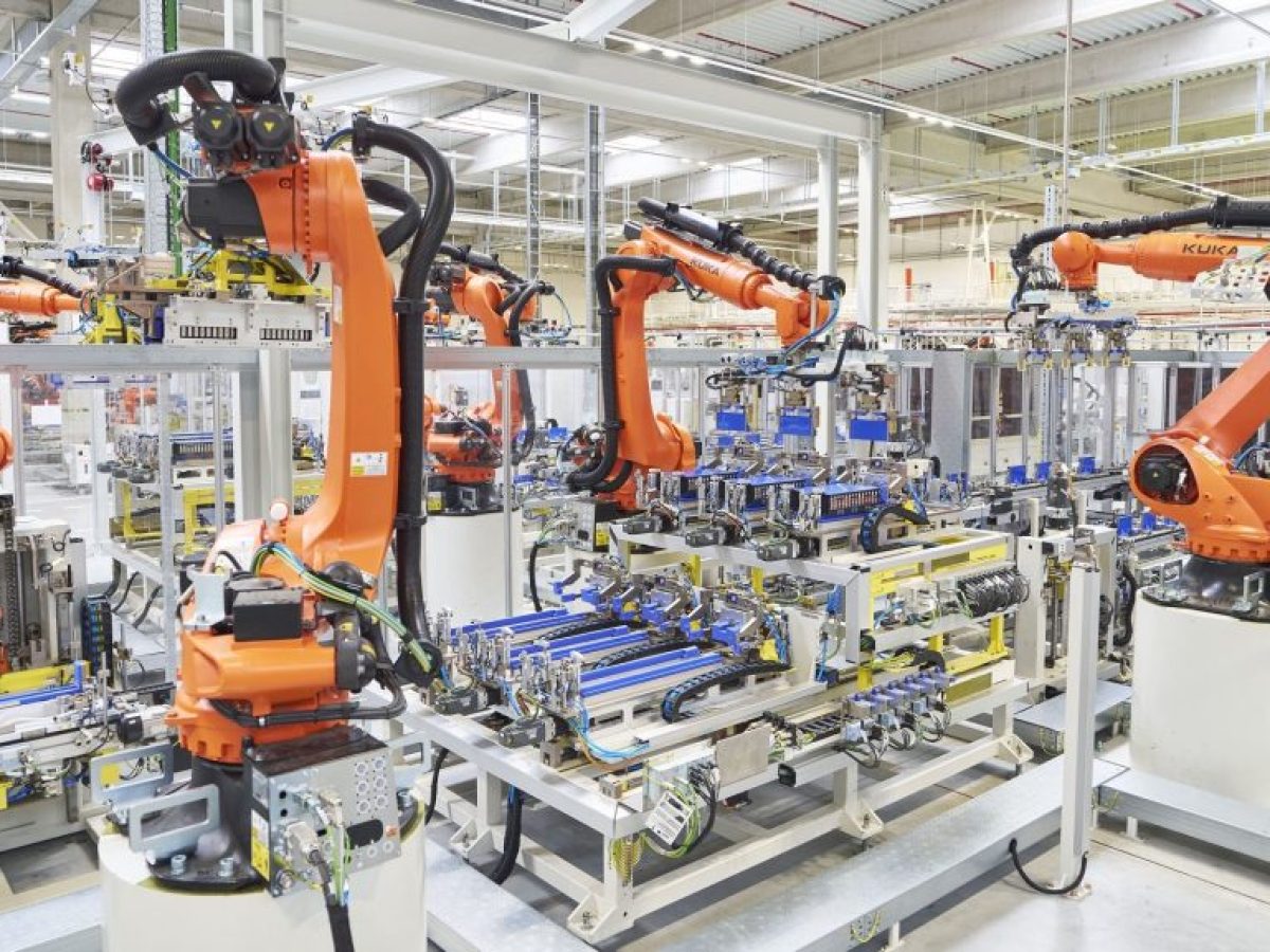 Το νέο εργοστάσιο μπαταριών της Skoda στην Τσεχία μειώνει το κόστος 30%