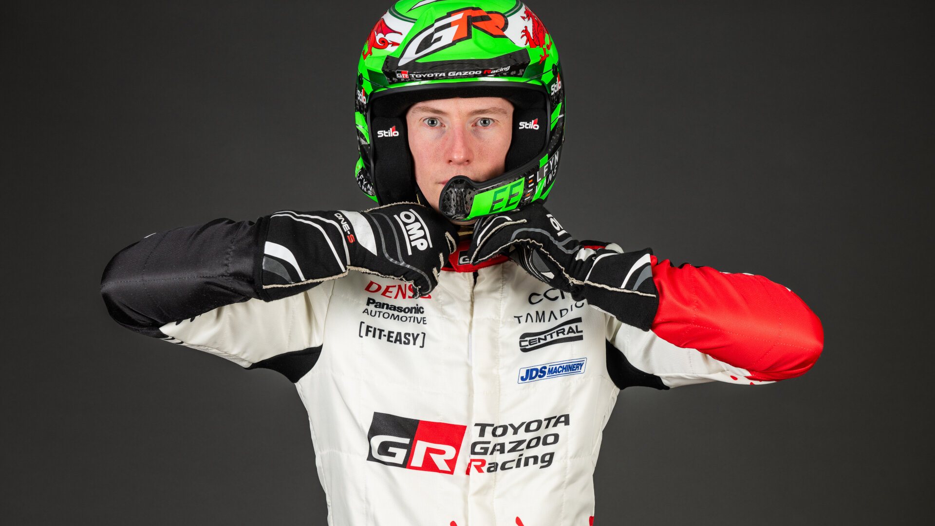 Αpoklistika-sto-Motorone.gr-o-Elfyn