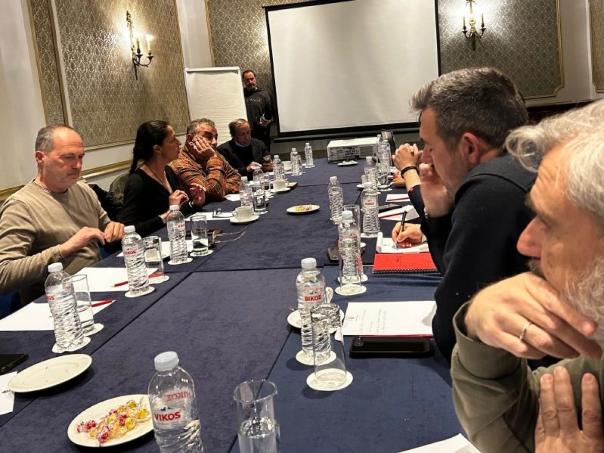 &Alpha;.&Mu;&Omicron;&Tau;.&Omicron;.&Epsilon;.: &Eta; &epsilon;&pi;ί&sigma;&eta;&mu;&eta; &theta;έ&sigma;&eta; &gamma;&iota;&alpha; &tau;&iota;&sigmaf; &ldquo;&Epsilon;&nu;&tau;&omicron;&upsilon;&rho;ό&beta;&omicron;&lambda;&tau;&epsilon;&sigmaf;&rdquo;