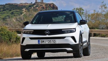 &Alpha;&kappa;&alpha;&tau;&alpha;&mu;ά&chi;&eta;&tau;&omicron; &kappa;&alpha;&iota; &mu;&epsilon; έ&kappa;&pi;&tau;&omega;&sigma;&eta; &tau;&omicron; Opel Mokka Hybrid﻿