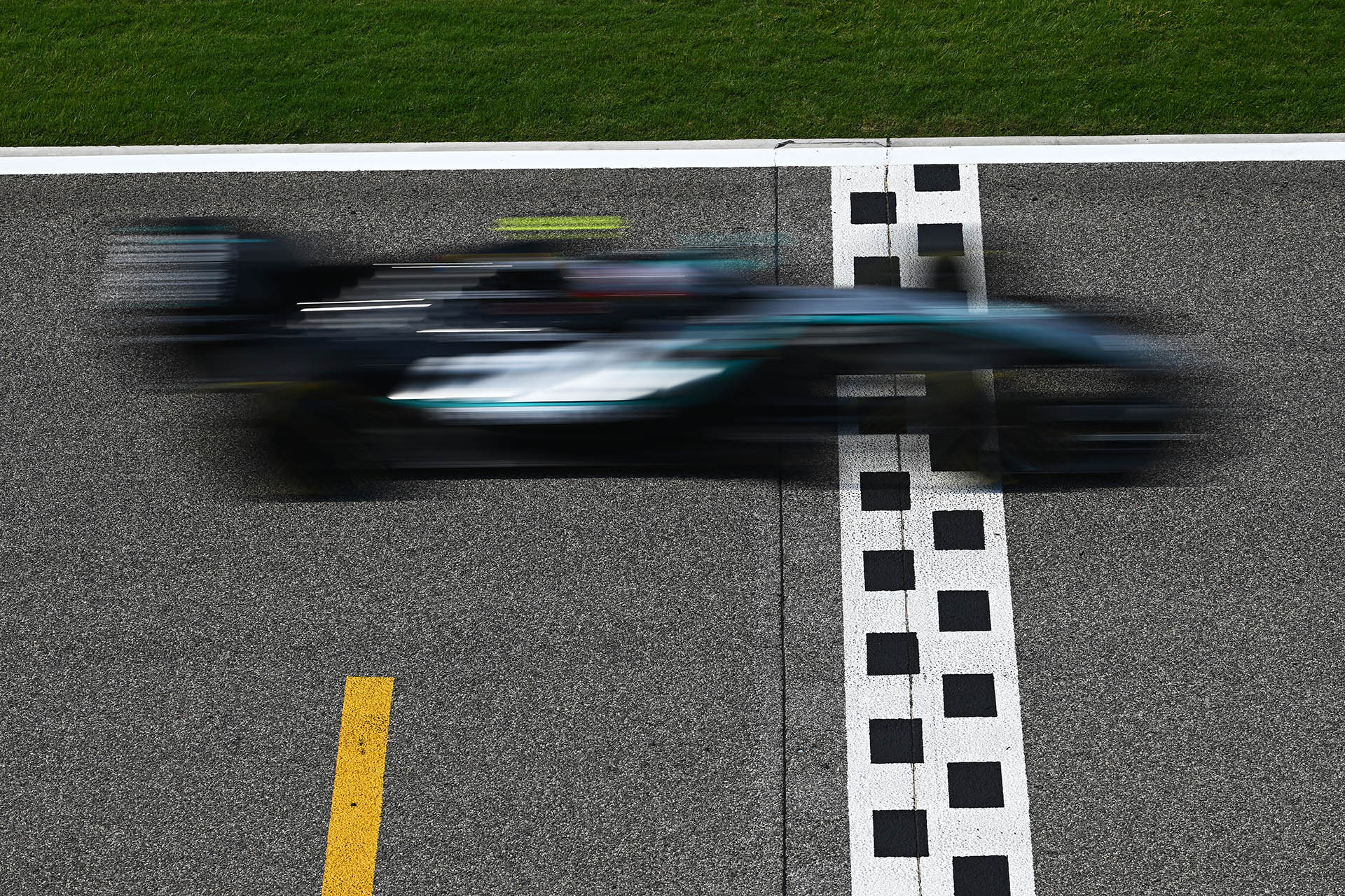 F1-diskolo-na-anavlithoun-i