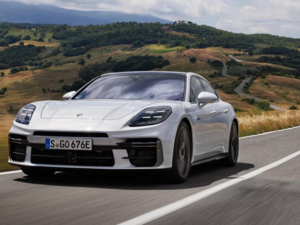 Porsche: Σενάρια για ένα νέο μοντέλο που θα ενώσει Taycan και Panamera