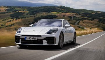 Porsche: Σενάρια για ένα νέο μοντέλο που θα ενώσει Taycan και Panamera